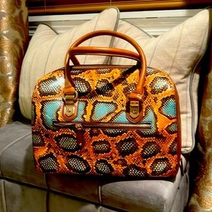Medium snake print tote bag